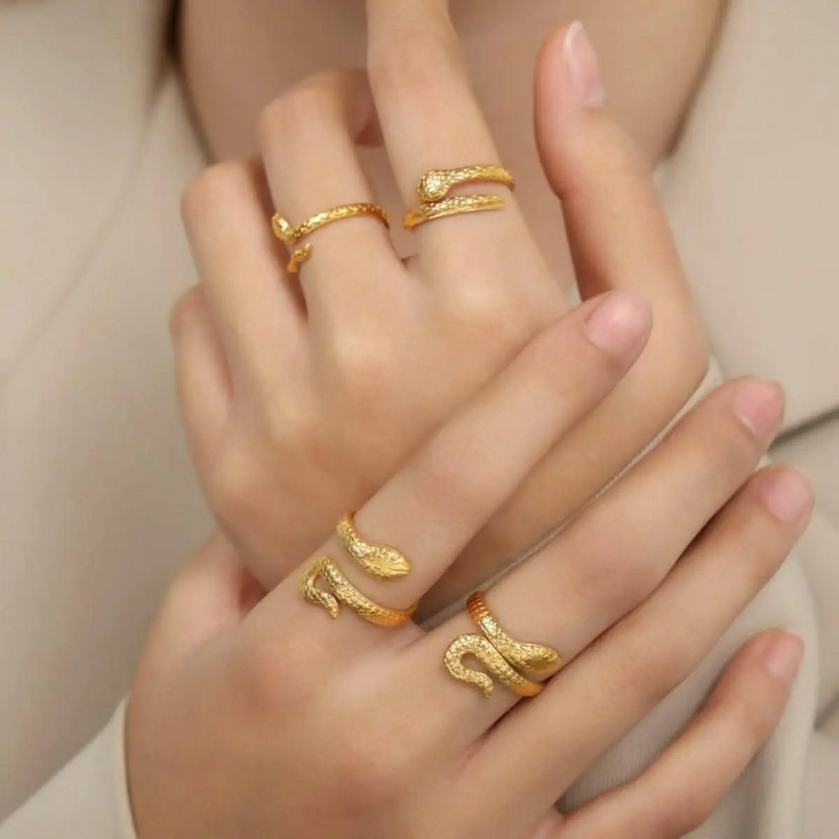 Elegant snake bypass ring - Love Salve